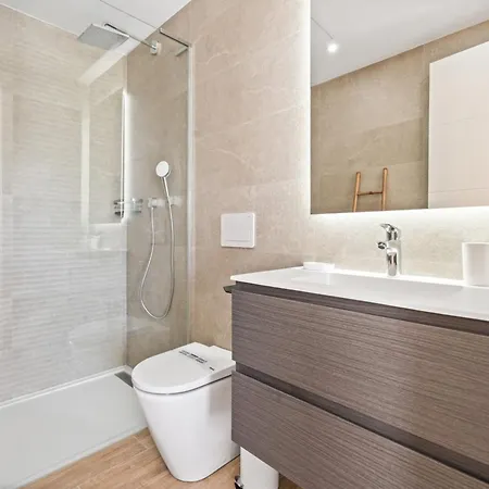 Modern 3-pax With Solarium * Estepona