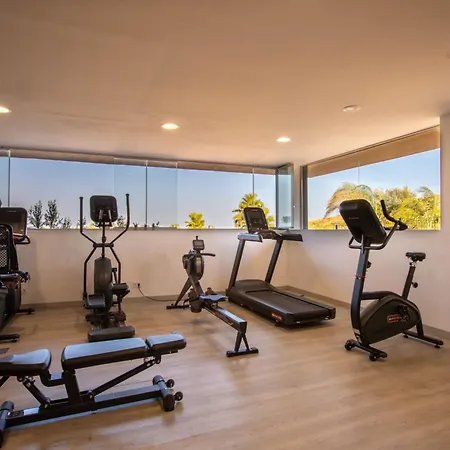 Modern 3-pax With Solarium Lejlighed Estepona